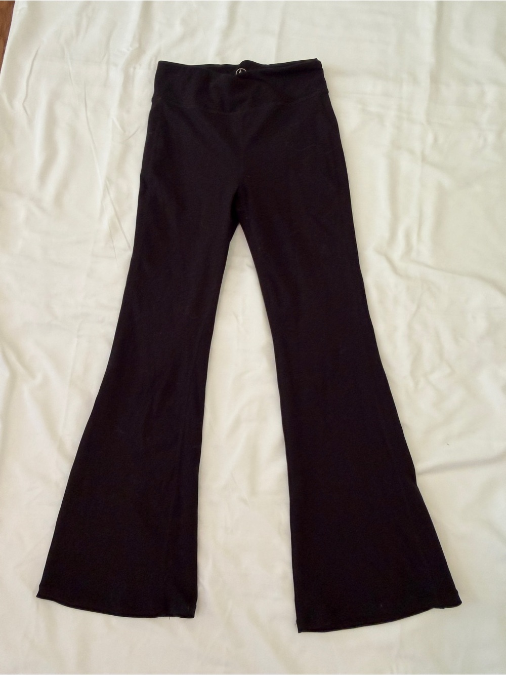 90 Degree Black Flared Yoga Pants, size M (girls)